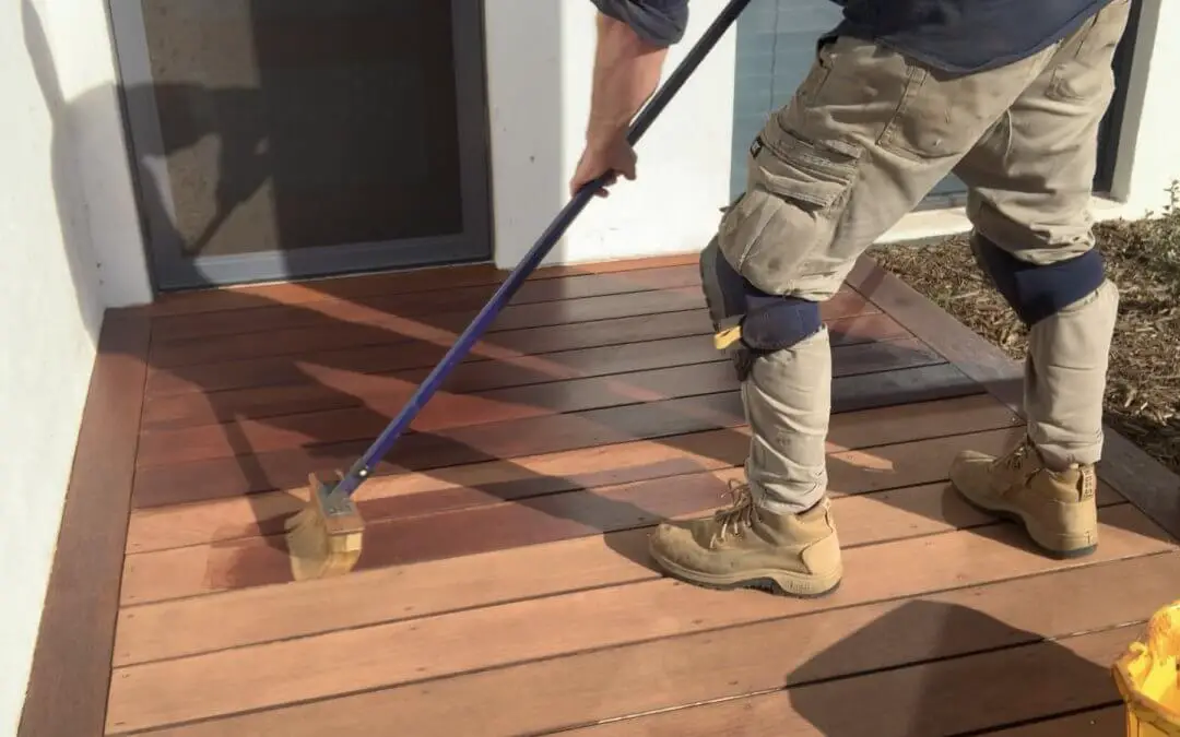 How to Stain a Deck so it Never Peels or Fades…