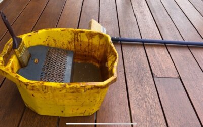 How to Oil Decking – The DIY Guide